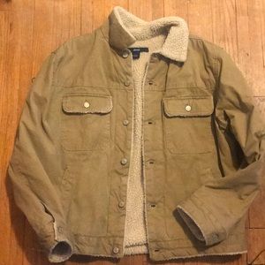 Gap heavyweight jacket w/ faux sheep lining!